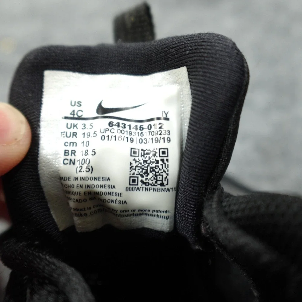 Nike Crib Shoes Baby Size 4 Purple Black Foamposite Hyper Violet Lil Posite Pro